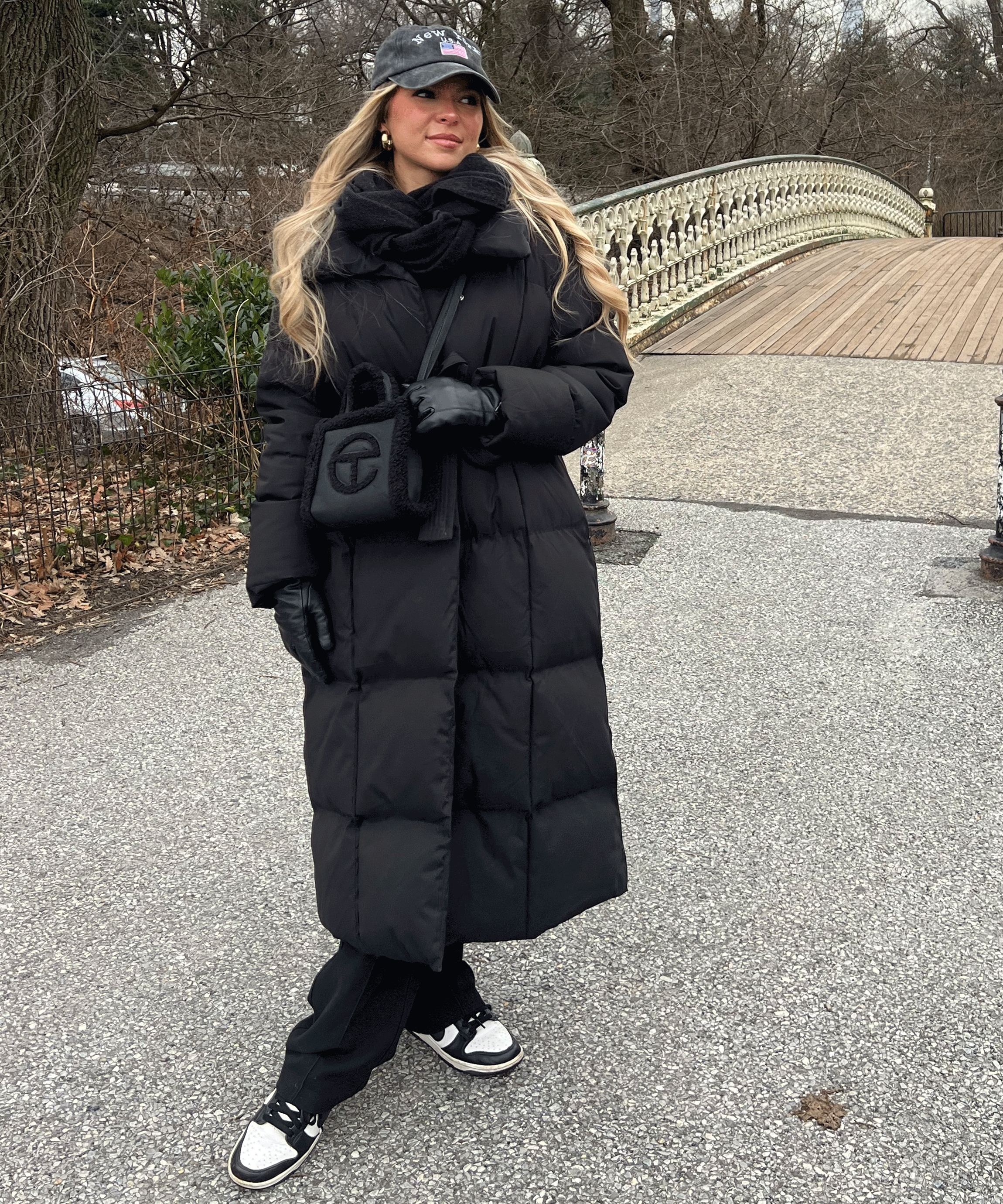 Victoria | Sort Oversize Parka til Vinterbrug