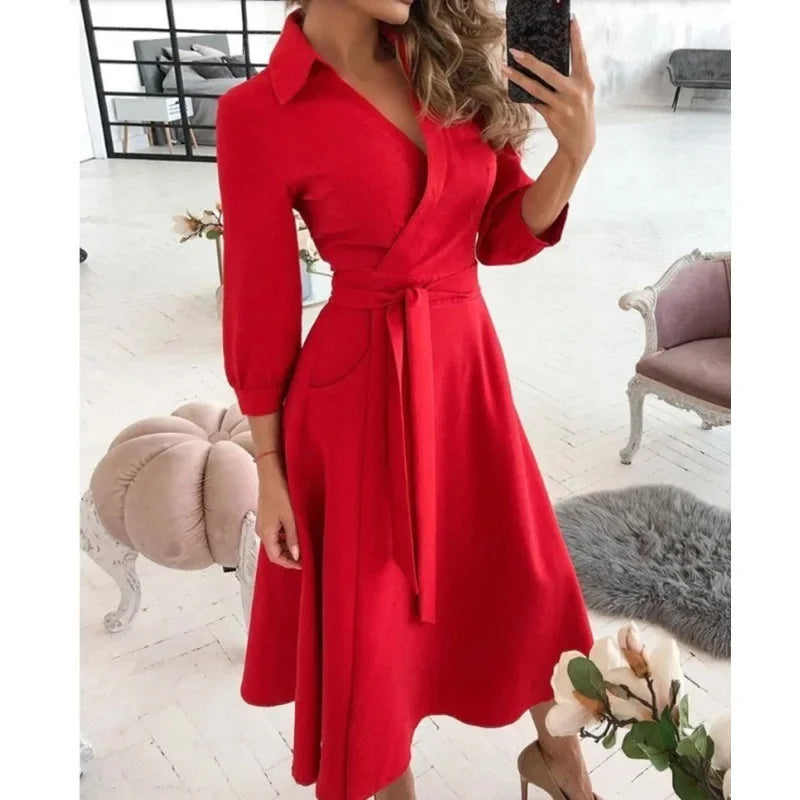 Milena | Elegant Omslagskjole med Sommerfugleprint