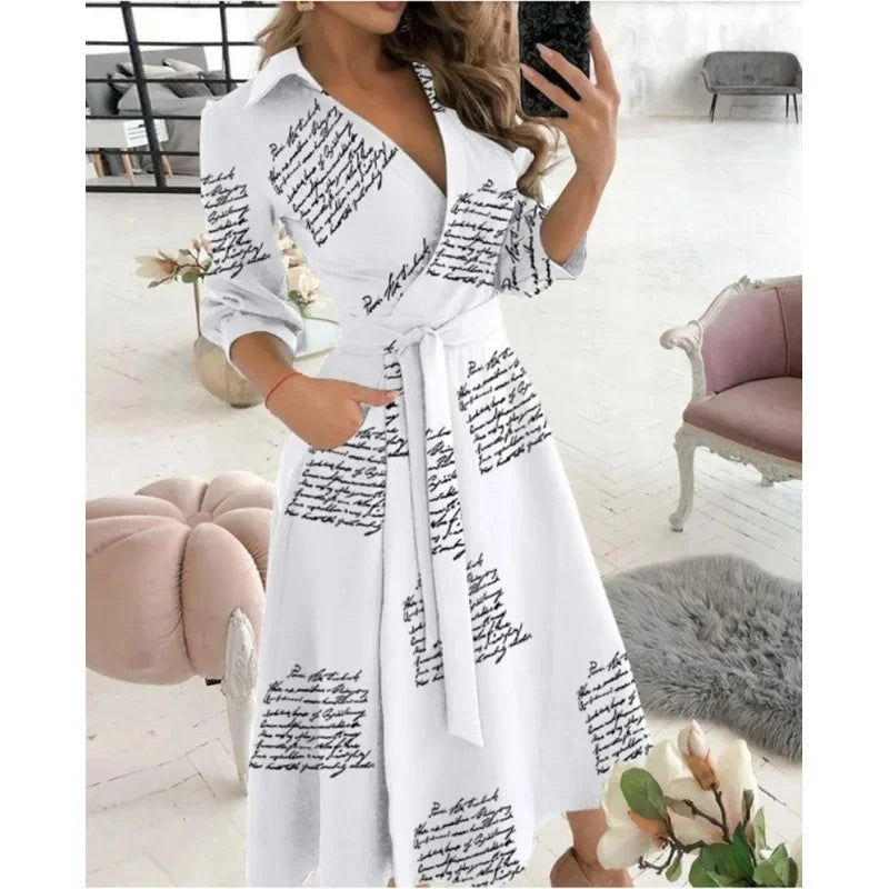Milena | Elegant Omslagskjole med Sommerfugleprint
