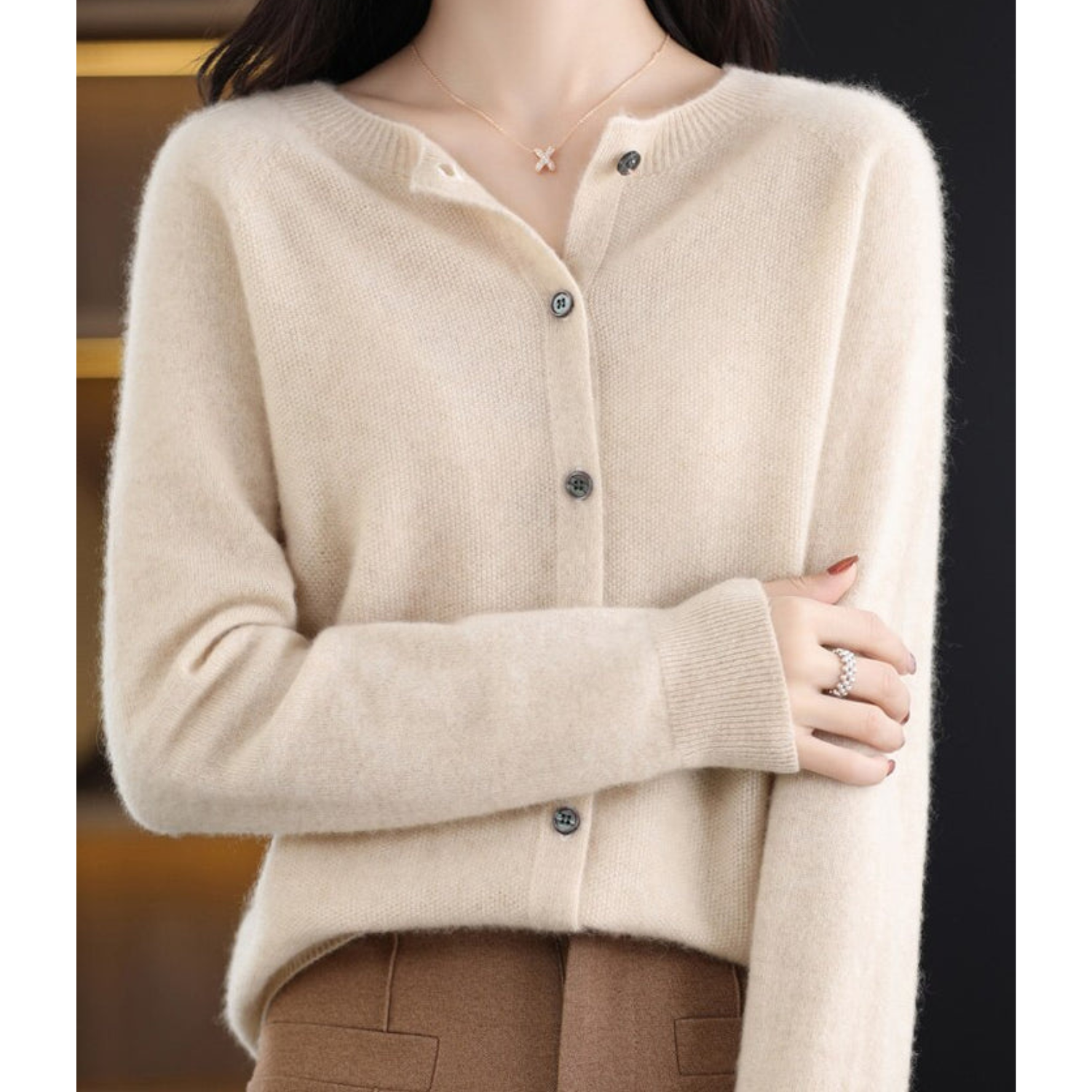 Lea | Dame Cardigan Sweater med Rund Halsudskæring