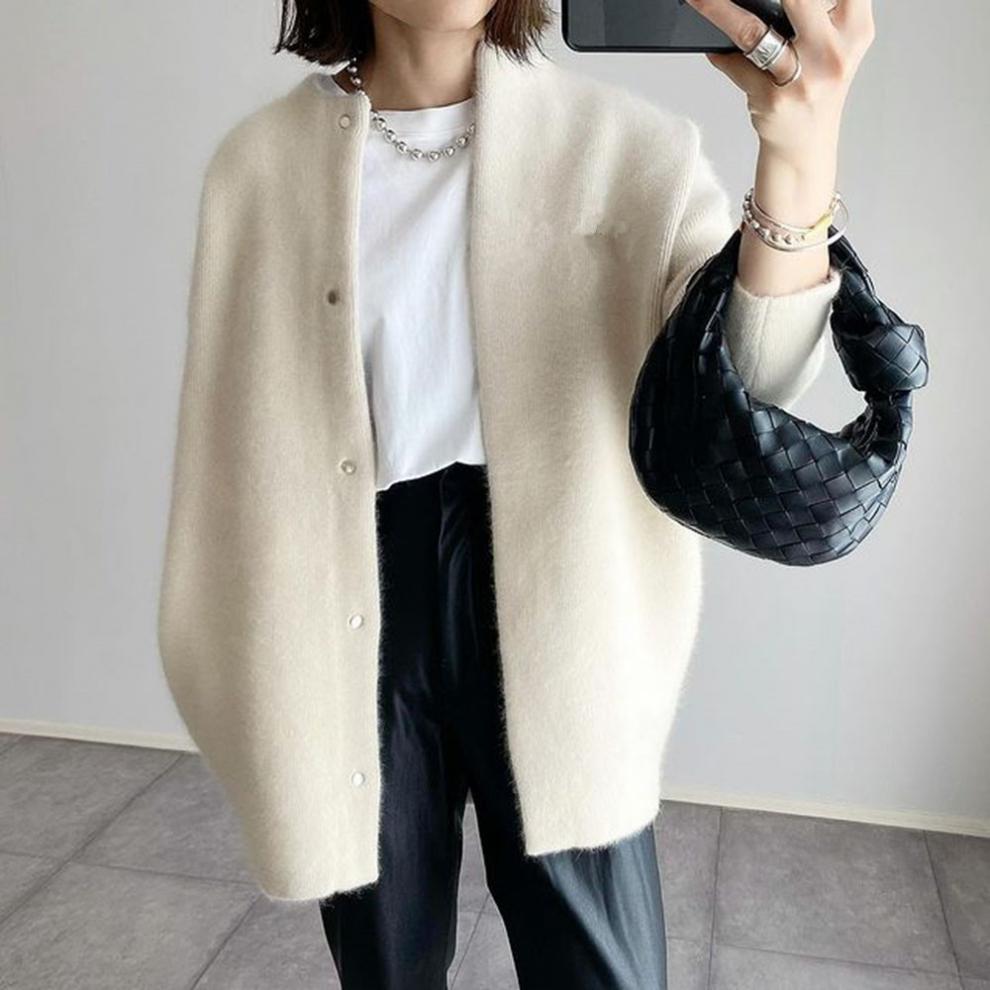 Julie | Lun Strikket Cardigan til Kvinder