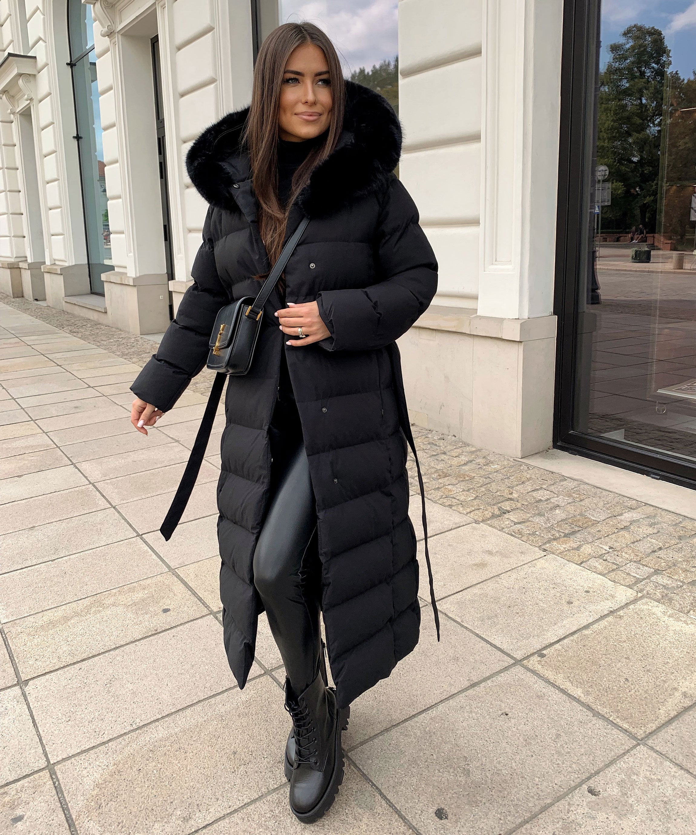 Mathilde | Sort Parka med Hætte