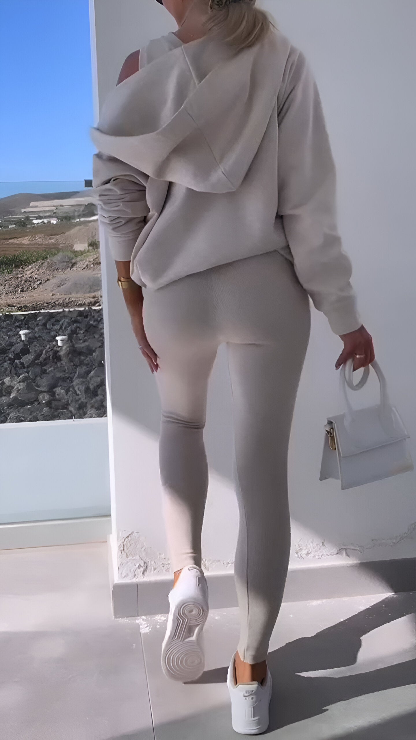 Ivalo | Hættetrøje og Leggings Sæt